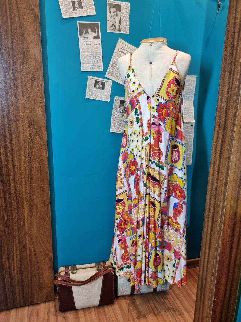 Vestido clara namoradeira fundo branco - BRANCO